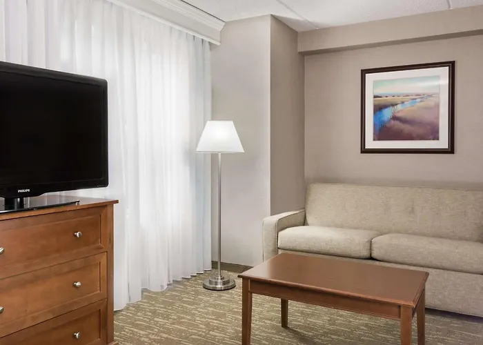 Homewood Suites by Hilton Holyoke-Springfield/North