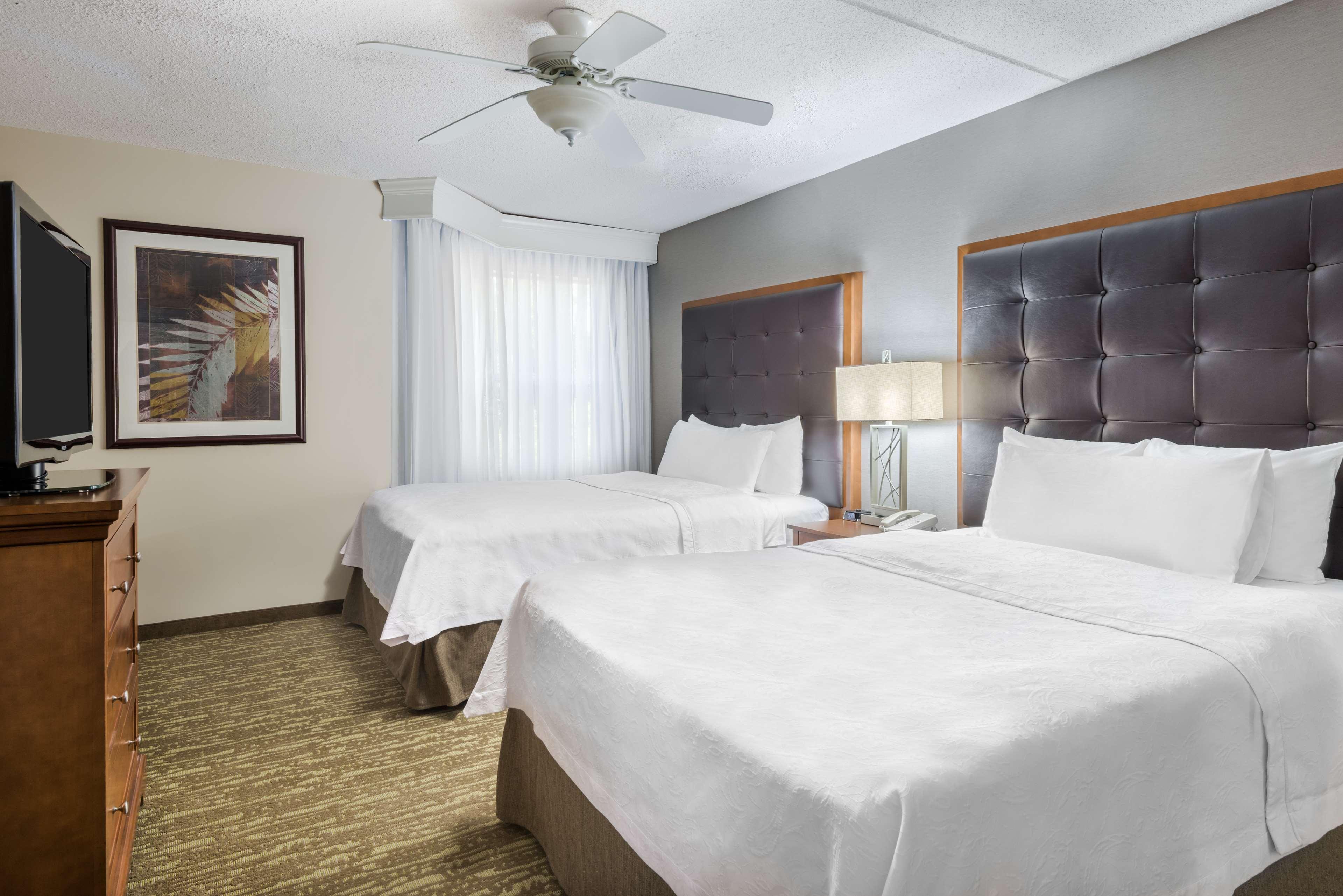 Homewood By Hilton Holyoke-springfield/north Hotel