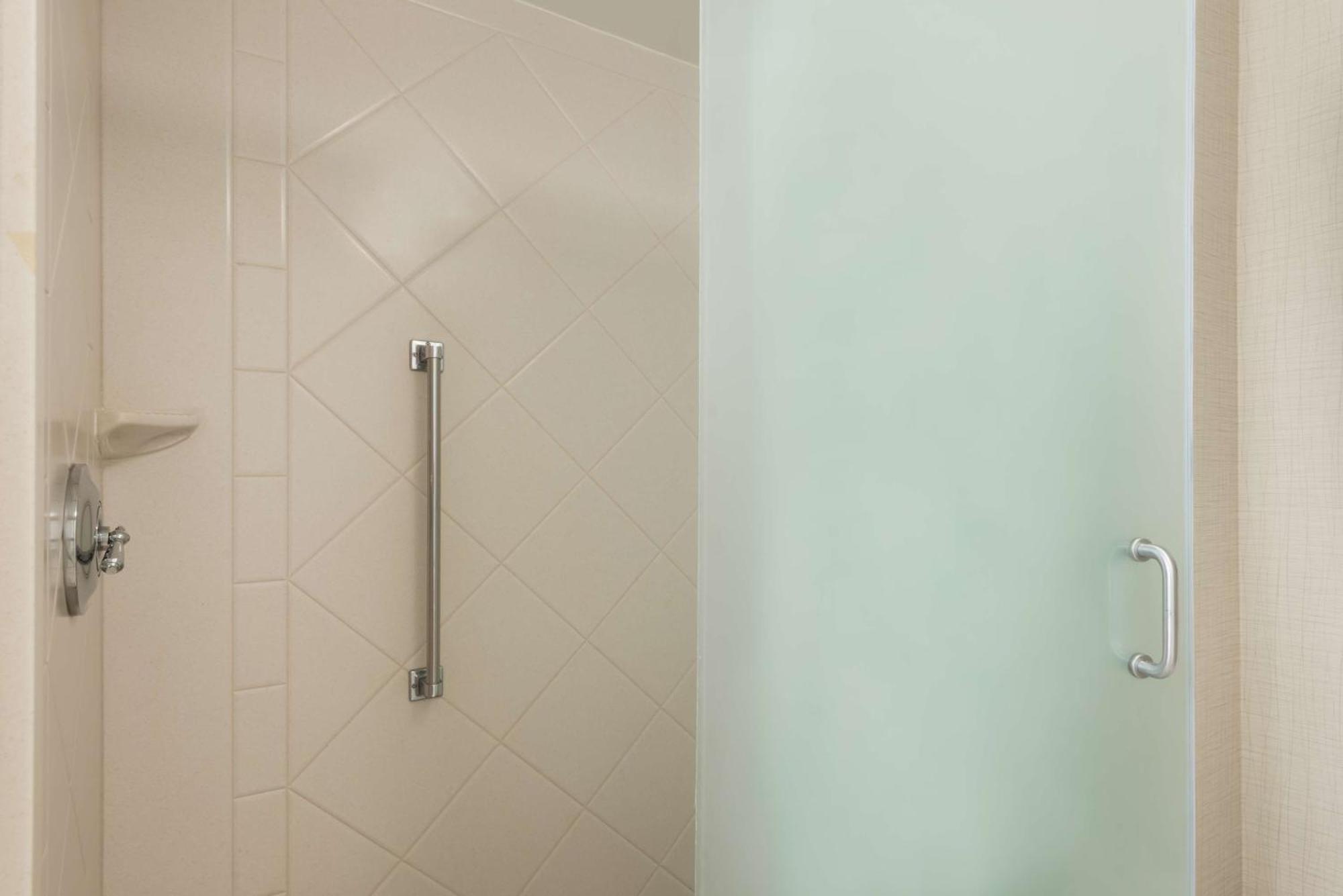 Homewood By Hilton Holyoke-springfield/north Hotel 3*