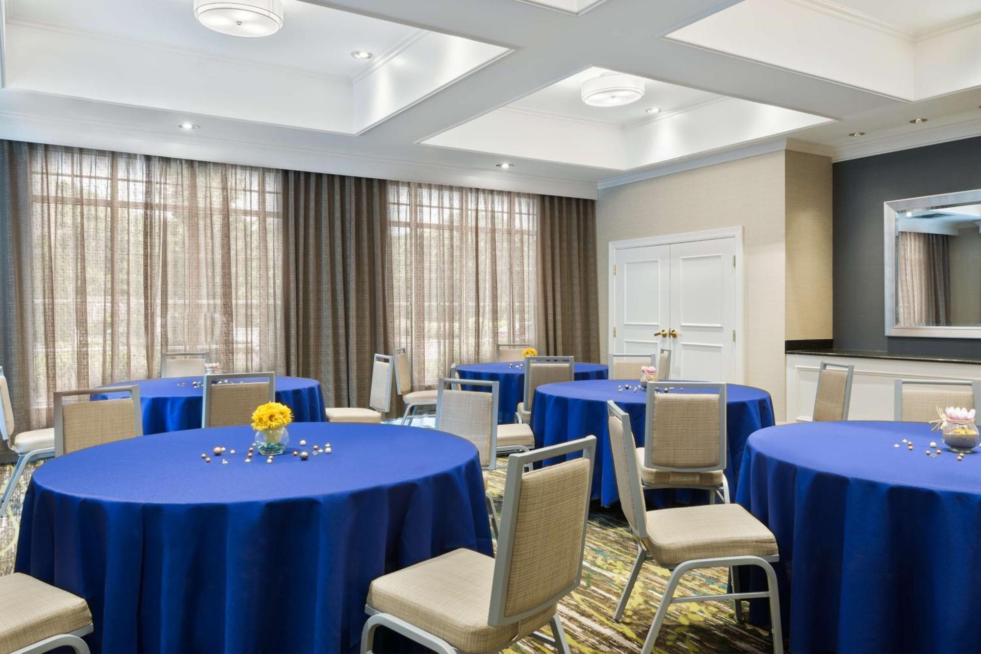 Hotel Homewood By Hilton Holyoke-springfield/north Holyoke