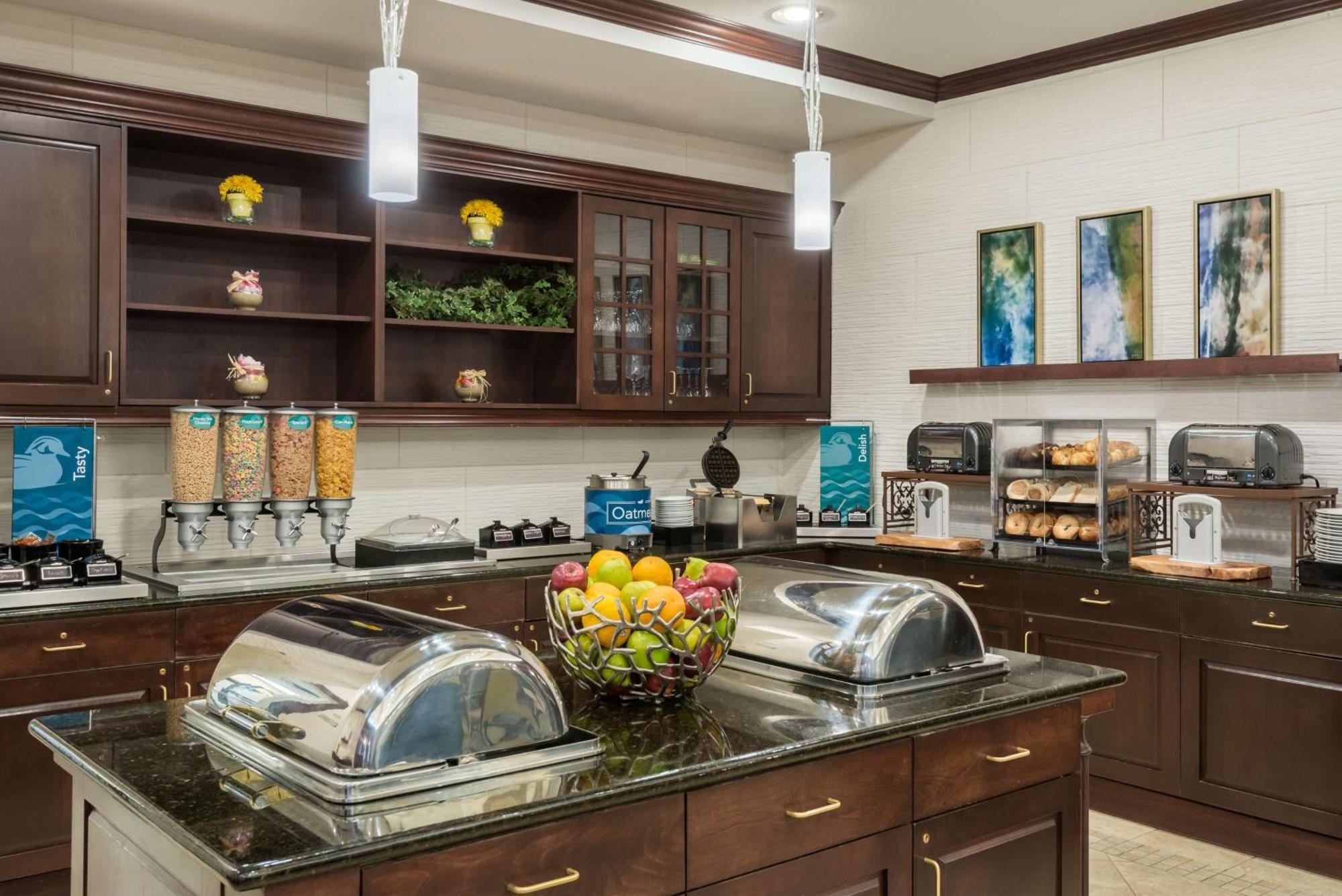 Homewood By Hilton Holyoke-springfield/north 3*