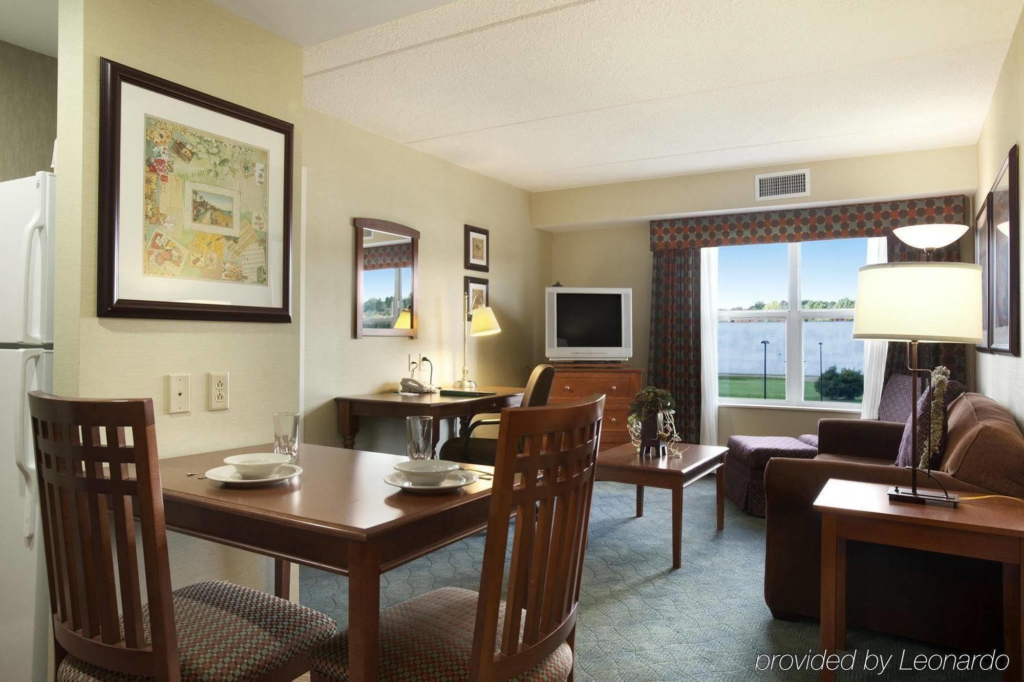 Hotel Homewood By Hilton Holyoke-springfield/north 3*